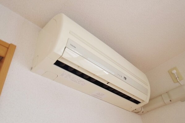 パイン・ヒルズ参番館の物件内観写真